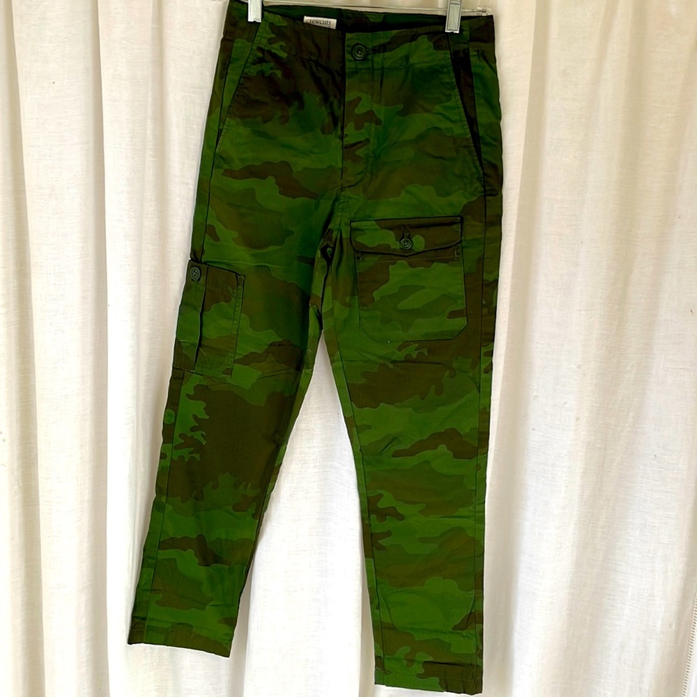 Crew cute boys lined green camo cargo pants